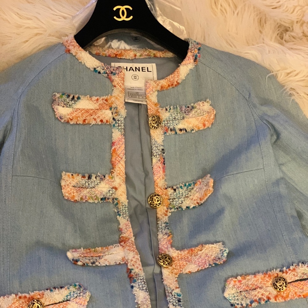 Authentic Chanel Denim Blazer-vintage looking